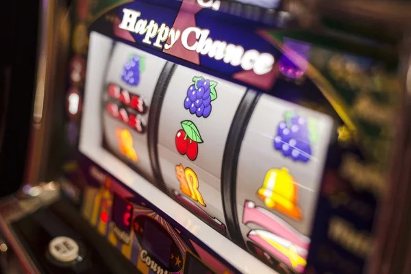Domino QQ game table interface on jumpa toto platform